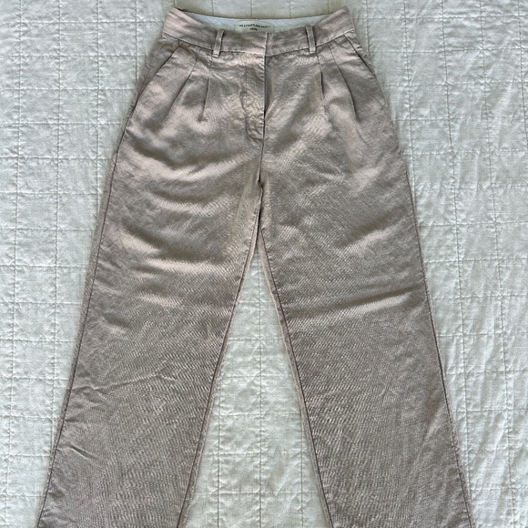 Aritzia The Effortless Pant- CruiseLinen, Color Cairo, Size 4 - Picture 1 of 8